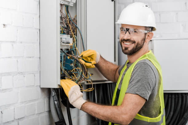 Best Licensed Electrician  in Ottawa, KS